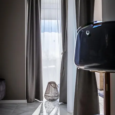 Apartament B9 Penthouse Alsóörs