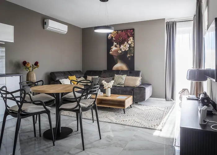 Апартаменты B9 Penthouse